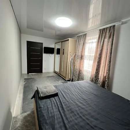 1-Confortable And Ideal Apartament-Квартира Посуточно Edinet Exterior photo