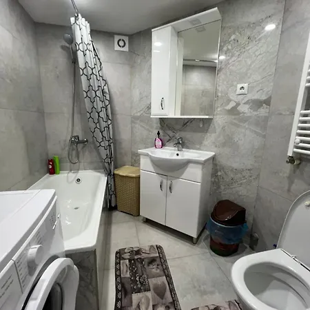 1-Confortable And Ideal Apartament-Квартира Посуточно Edinet Exterior photo
